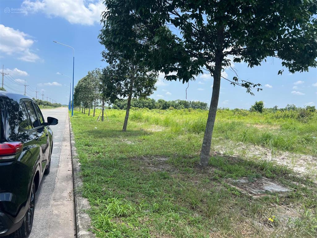 Cần bán 35.000m² đất khu công nghiệp long giang vị trí đẹp, tiềm năng đầu tư ca0