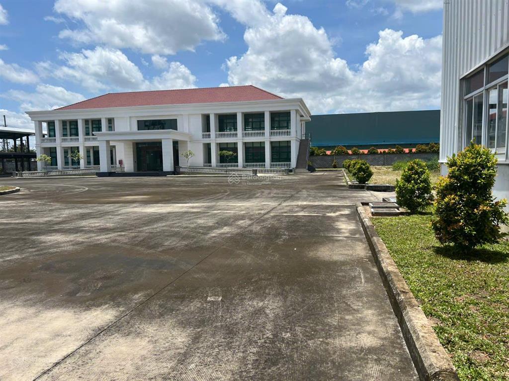 Giáp vsip 3 bán nhà xưởng 10.000m² trên khuôn viên 25.000m² tại vsip 2