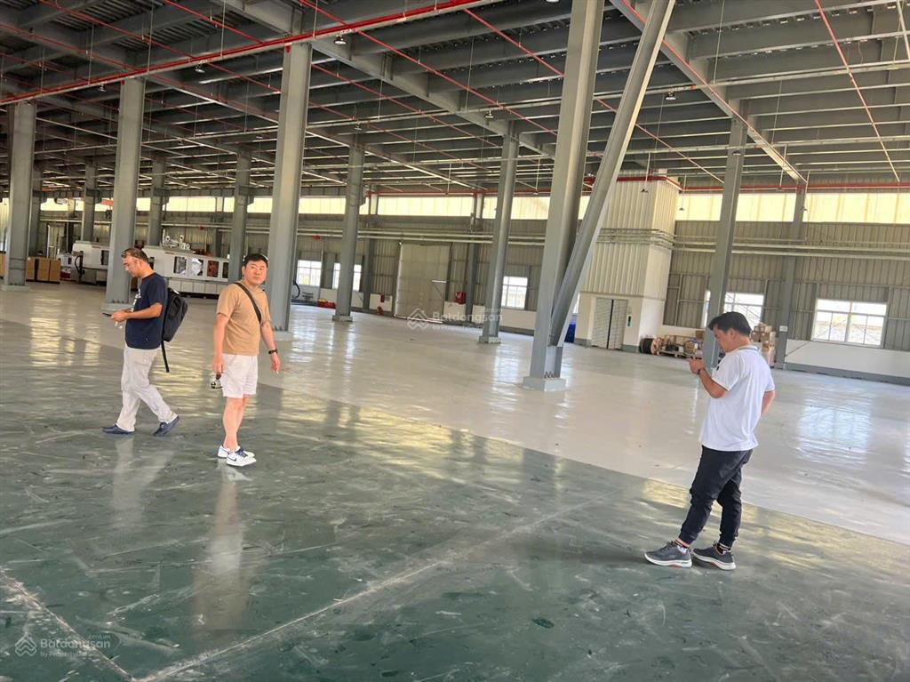 Giáp vsip 3 bán nhà xưởng 10.000m² trên khuôn viên 25.000m² tại vsip 2