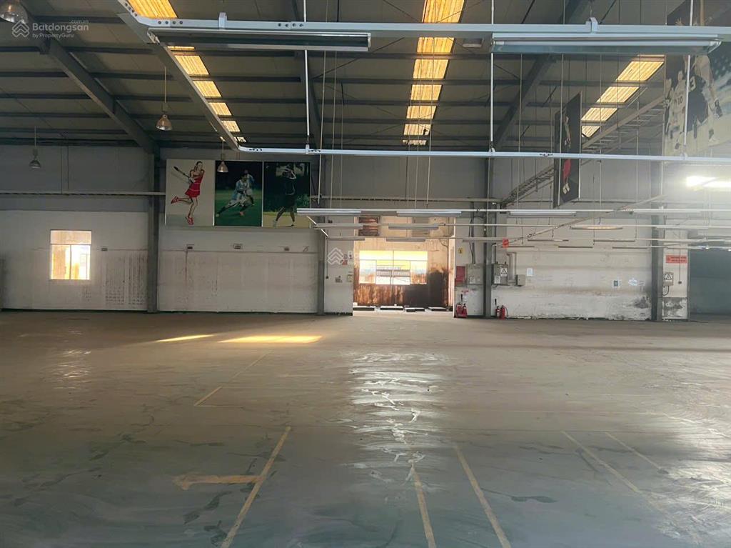 Bán nhà xưởng 8.700m² trên khuôn viên 12.000m² pháp lý đầy đủ, có hệ thống xử lý nước thải