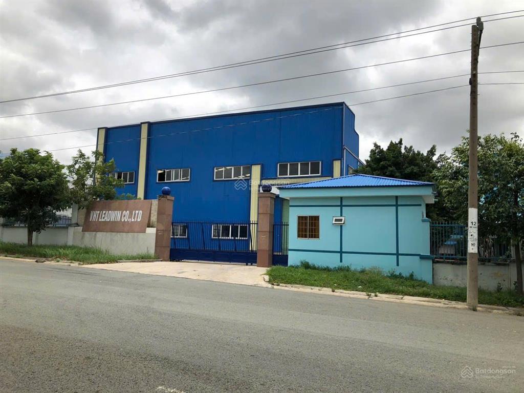 Bán nhà xưởng 8.700m² tại kcn mỹ phước 2 khuôn viên 12.000m², giá 95 tỷ