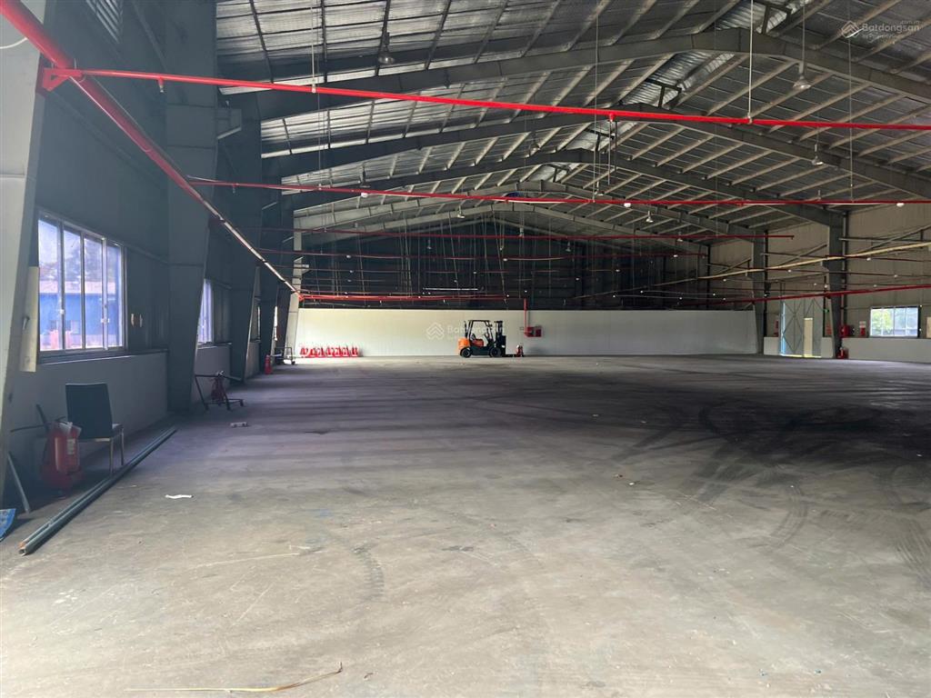 Bán nhà xưởng 8.700m² tại kcn mỹ phước 2 khuôn viên 12.000m², giá 95 tỷ