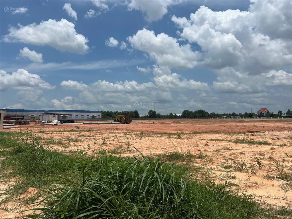 Bán đất skc 10.000m2 kcn long thành, đồng nai giá chỉ 120 usd/m2