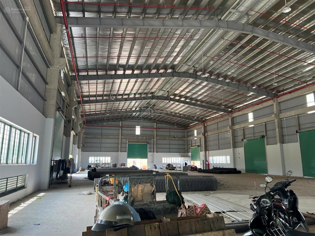 Chuyển nhượng xưởng mới kcn việt hương 2 khuôn viên 8.000m2, xưởng 4.000m2, giá 48 tỷ