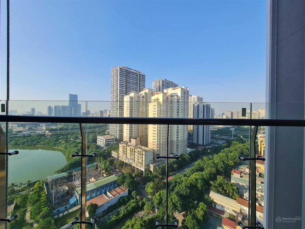 Cho thuê căn hộ trinity tower mễ trì, 2pn, 2wc view hồ giá 12 tr/tháng