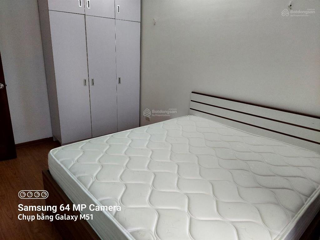 Cho thuê căn hộ 80m2, 3 phòng ngủ tòa ct2 mễ trì hạ full đồ giá 12 tr/th.  0911 400 ***