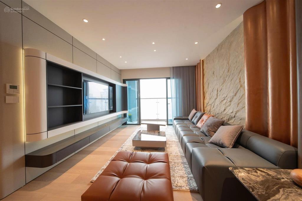 The nelson láng hạ, cho thuê căn góc 3 pn view hồ, nội thất đầu tư 2 tỷ, mới 100%