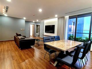Chính chủ cho thuê căn hộ ngọc khánh plaza, 161m2, 3 phòng ngủ đủ đồ giá 25 tr/th