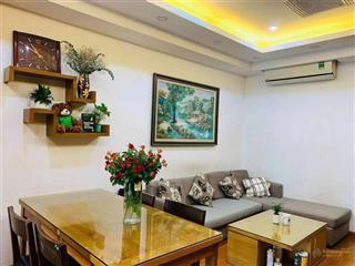Cho thuê căn hộ 17t8 hoàng đạo thúy, trung hòa nhân chính, 3 phòng ngủ giá 16 tr/th, full đồ
