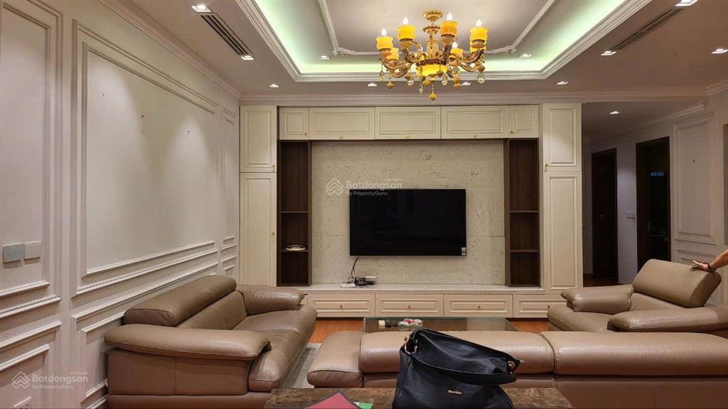 Cho thuê căn hộ 25t1 n05 hoàng đạo thúy, 155m, 3 pn đủ đồ giá thuê 23 tr/th, vào ở ngay