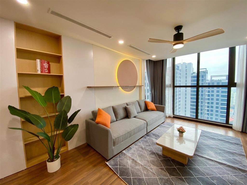 Cho thuê căn hộ goldseason 47 nguyễn tuân, 3 phòng ngủ, full đồ giá 16tr, vào ở ngay