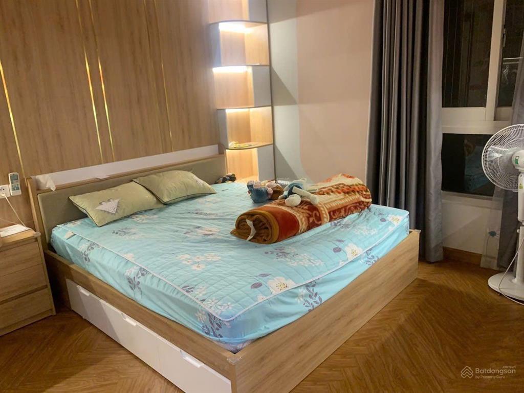 Cho thuê căn hộ goldseason 47 nguyễn tuân, 3 phòng ngủ, full đồ giá 16tr, vào ở ngay