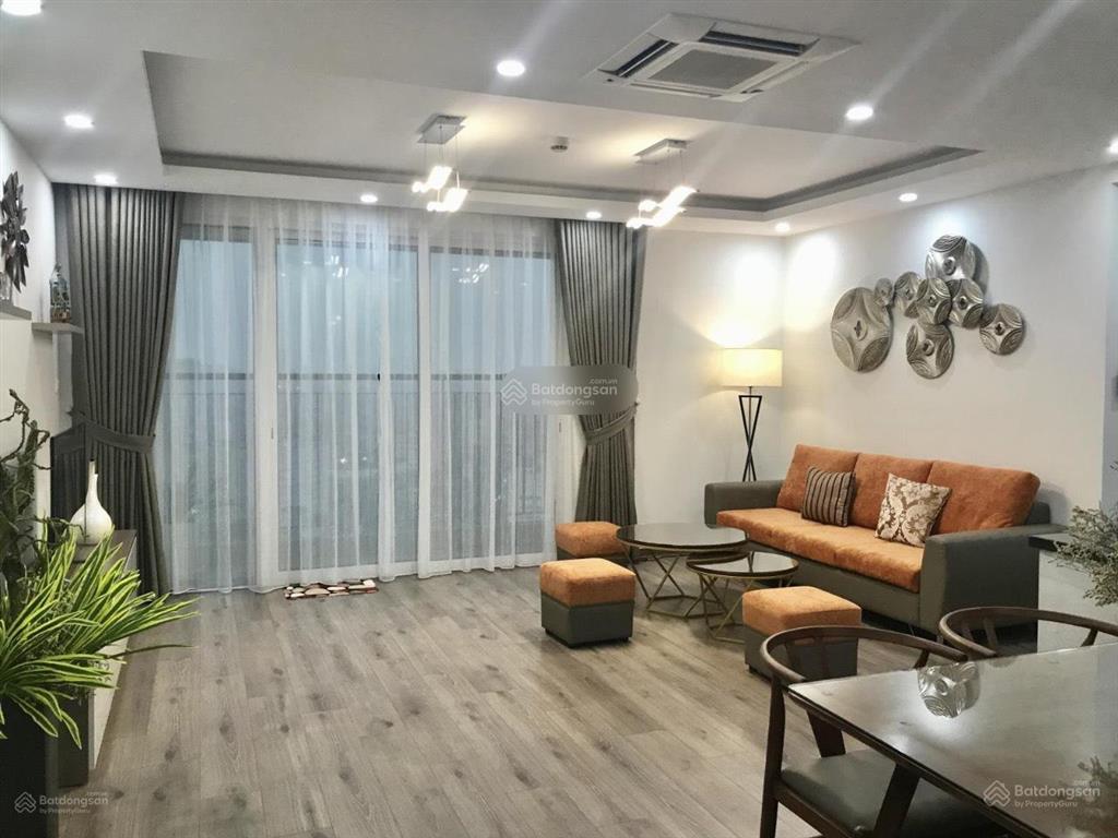 Cho thuê căn hộ 3 phòng ngủ tại m3  m4 nguyễn chí thanh, đủ đồ 15 tr/th