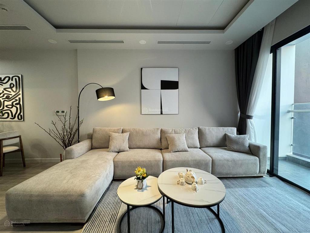 Cho thuê căn hộ hà nội center point, 3 phòng ngủ, giá 18 tr/th.  0911 400 ***