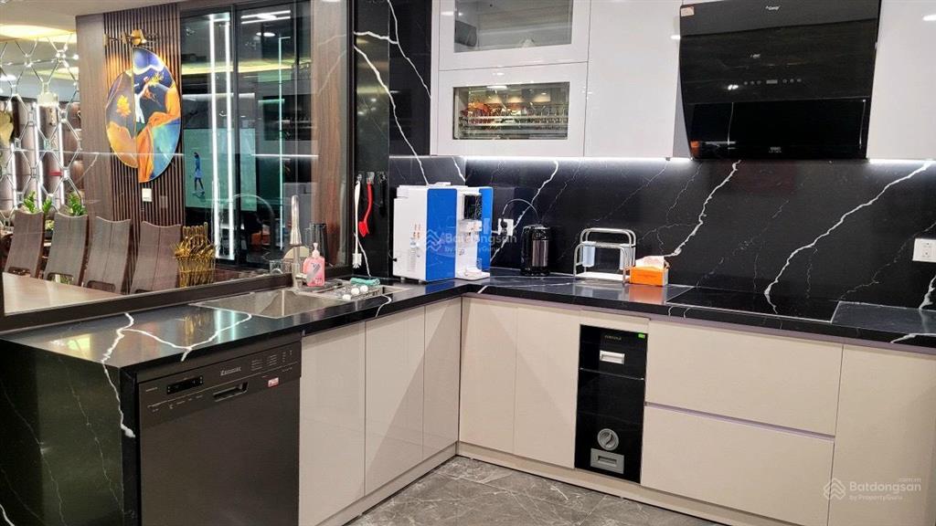 Cho thuê hoàng cầu skyline, 82m², 2 ngủ, giá 18 tr/th đủ đồ,  0911 400 ***