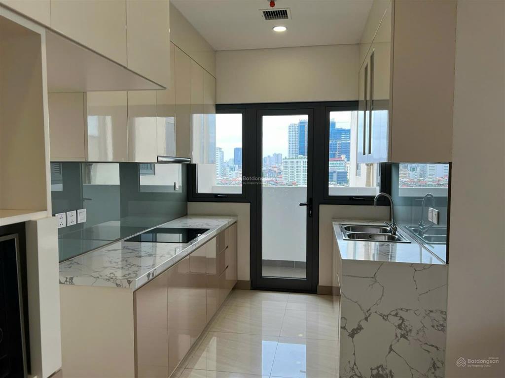 Cho thuê căn hộ 2 phòng ngủ full đồ 16 tr/th tại artemis lê trọng tấn
