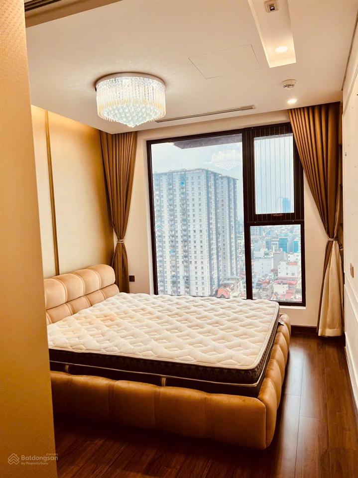 Chính chủ cho thuê căn hộ ngọc khánh plaza, 2 phòng ngủ đủ đồ 18 tr/th, view đẹp