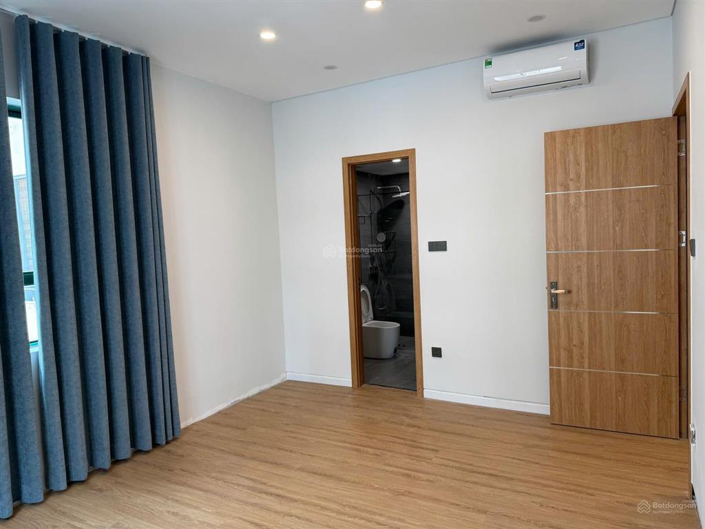 Cho thuê căn hộ 24t hoàng đạo thúy, trung hòa nhân chính, 120m, 2 phòng ngủ đủ đồ giá 14 tr/th