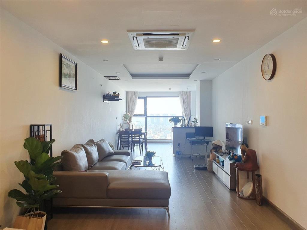 Cho thuê căn hộ fafilm  vnt tower 19 nguyễn trãi, 3 phòng ngủ full đồ giá 15 tr/th
