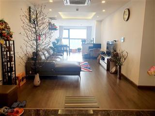 Cho thuê căn hộ fafilm  vnt tower 19 nguyễn trãi, 3 phòng ngủ full đồ giá 15 tr/th