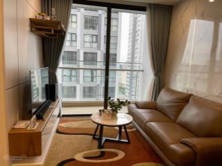 Cho thuê căn 2 phòng ngủ tại golden west, giá 12 tr/th vào ở ngay,  0911,400,844