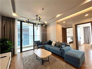 Căn hộ 3 phòng ngủ, 3wc, 150m, cho thuê tại brg lê văn lương, đủ đồ, tầng cao đẹp