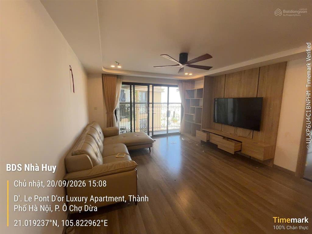Cho thuê căn hộ tân hoàng minh 36 hoàng cầu, 140m2, 3 phòng ngủ, view hồ,  0911 400 ***