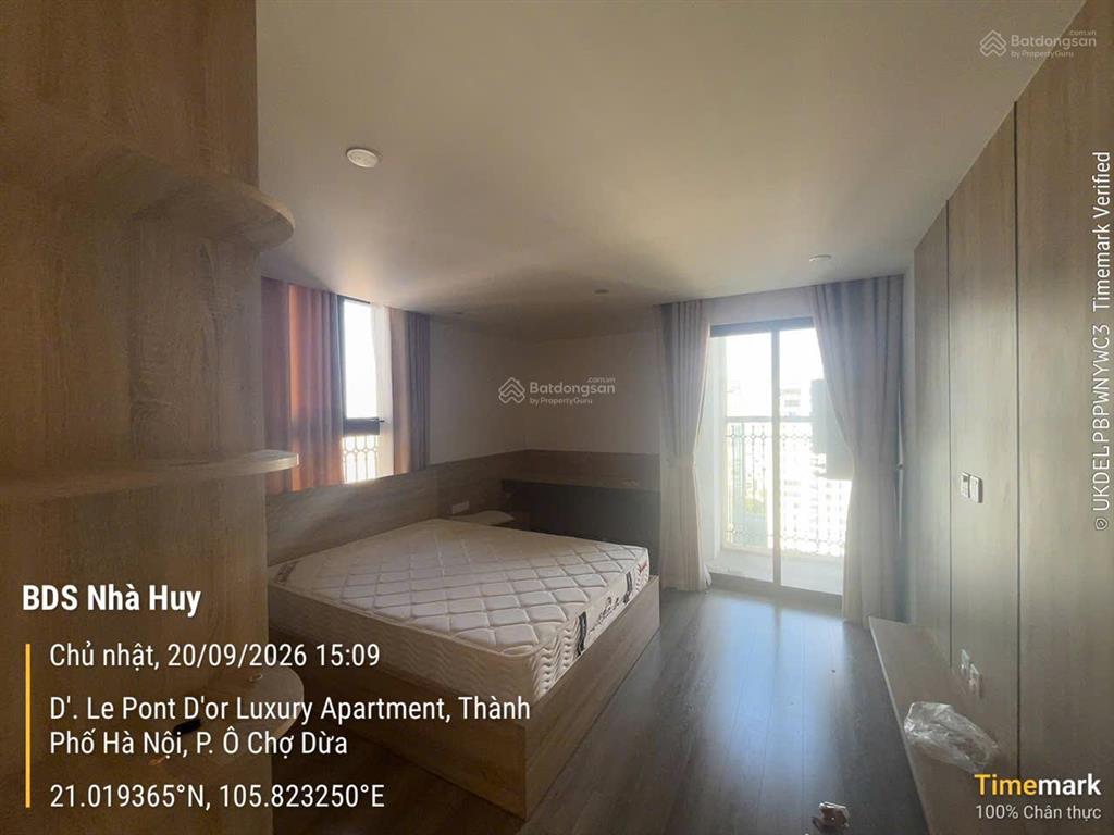 Cho thuê căn hộ tân hoàng minh 36 hoàng cầu, 140m2, 3 phòng ngủ, view hồ,  0911 400 ***