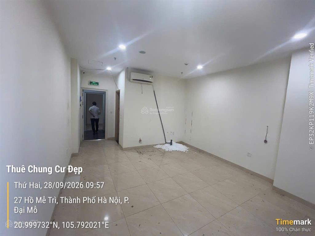 Cho thuê căn hộ studio 36m2 tại trinity mễ trì giá 6 triệu/th.  0911 400 ***