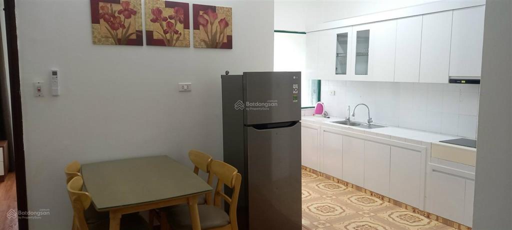Cho thuê căn hộ 17t10 nguyễn thị định, trung hòa nhân chính, 2 phòng ngủ đủ đồ, ở ngay