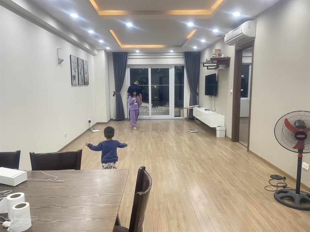 Cần bán căn góc 3pn tòa thanh xuân complex. view biệt thự thoáng giá 13,480 tỷ 0967 175 ***