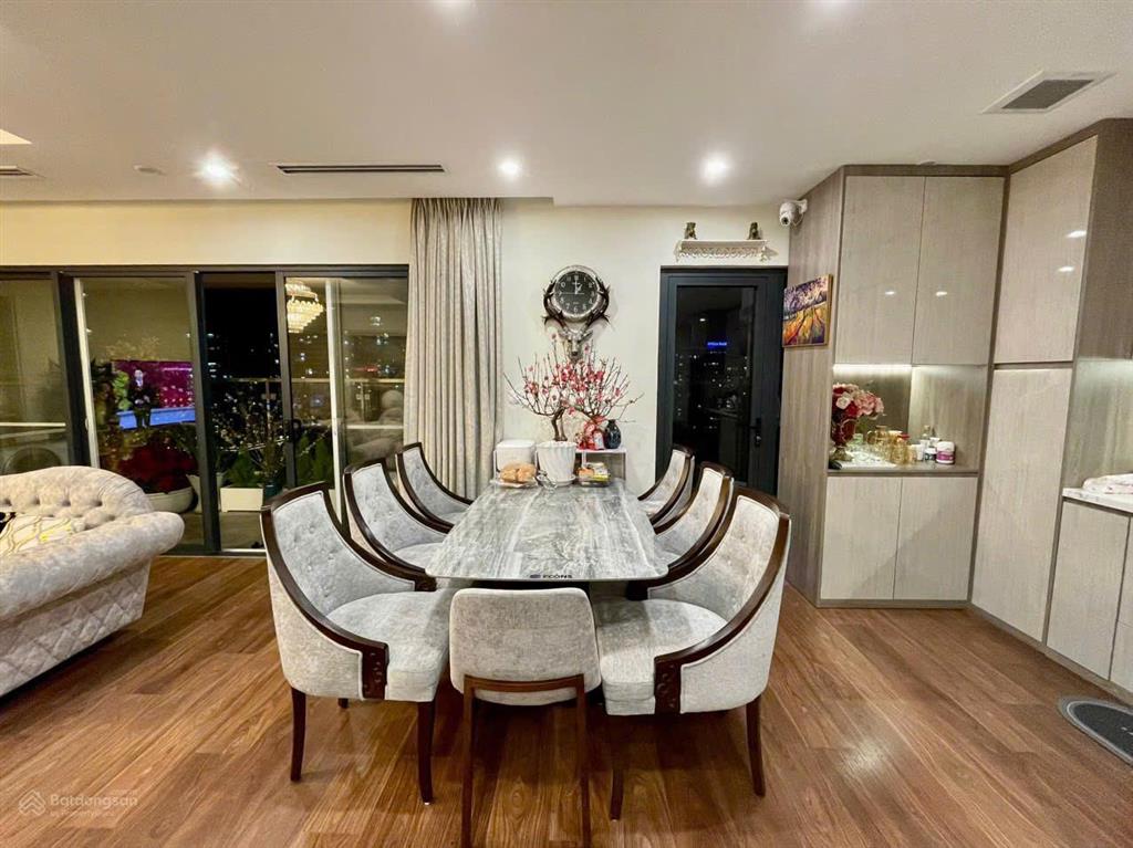Cần bán gấp căn góc tầng đẹp 120m², 3pn + 1pn, 2wc tòa imperia garden thanh xuân giá bán 13,2 tỷ