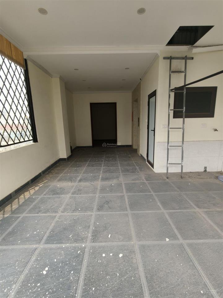 Bán đất tặng nhà 3tang ngõ ô tô vào nhà 300m2 giá 39 tỷ