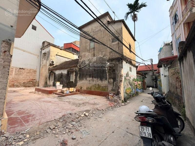 Bán gấp nhà ngõ ô tô sau bệnh viện phương đông. dt 300m2, giá 38 tỷ. ô tô vào