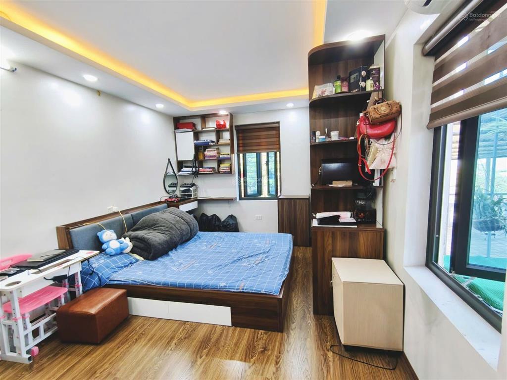 Bán nr tại cổ nhuế 2, 12,5 tỷ, 55m2, 3pn, 2wc, phong thủy tốt