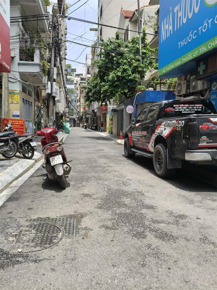 Nhà 3 tầng mt rộng tại mai dịch, cầu giấy, 17,5 tỷ, 60m2, giá tốt, ngõ ô tô tránh kinh doanh