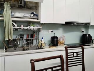 Bán nhà riêng 32m2 tại phố doãn kế thiện, 8,6 tỷ, 3pn, 3wc, 5 tầng, mặt tiền 4,5m