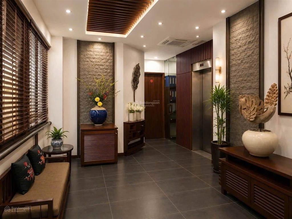 Chủ cần bán gấp.bán nhà riêng đẹp tại doãn kế thiện, 11,9 tỷ, 45m2, 5pn, 4wc, nhiều tiện ích uy tín
