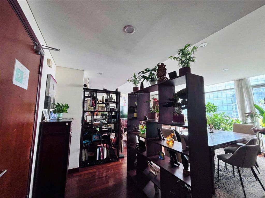 Căn hộ 165m2 siêu vip the lancaster hcm  sổ hồng lâu dài  view đỉnh của chóp tại quận 1