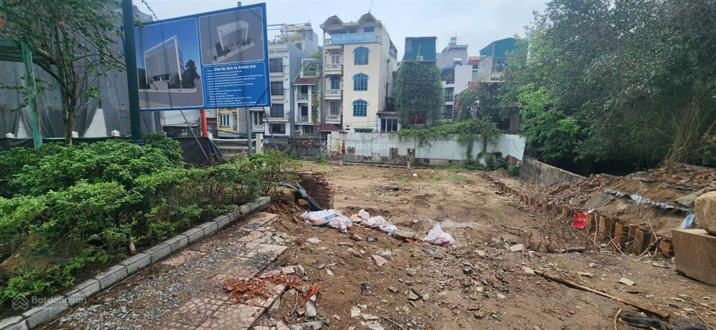 Lô góc 3 mặt thoáng nguyễn văn cừ  957m2  85 tỷ quá hiếm