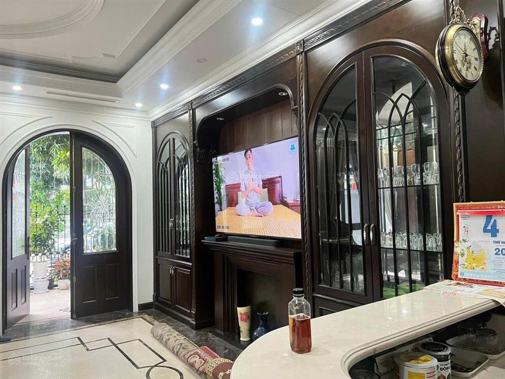 Vinhomes the harmony liền kề 90m2 hoàn thiện đẹp, có thang máy gần hồ 12ha.