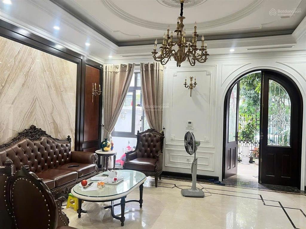 Vinhomes the harmony liền kề 90m2 hoàn thiện đẹp, có thang máy gần hồ 12ha.