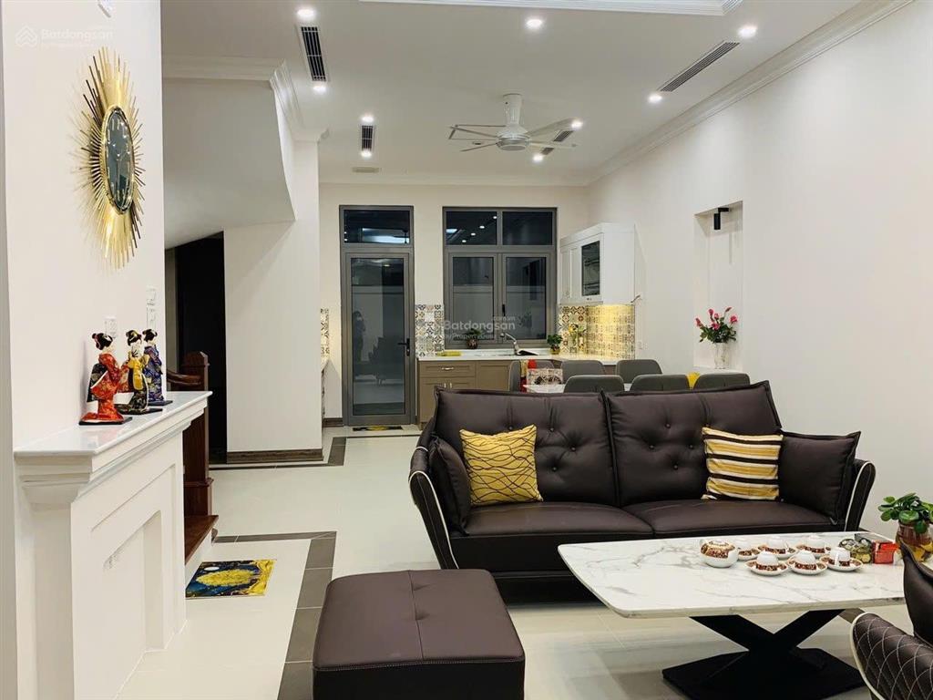 Cho thuê liền kề nguyệt quế 90m2, 38 triệu, 4pn, 4wc, có thang máy