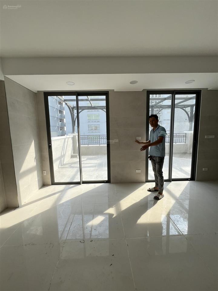 Bán tòa chdv đường tân kỳ tân quý  10x25m  hầm 5 tầng  hdt 205tr/tháng  giá bán 35 tỷ