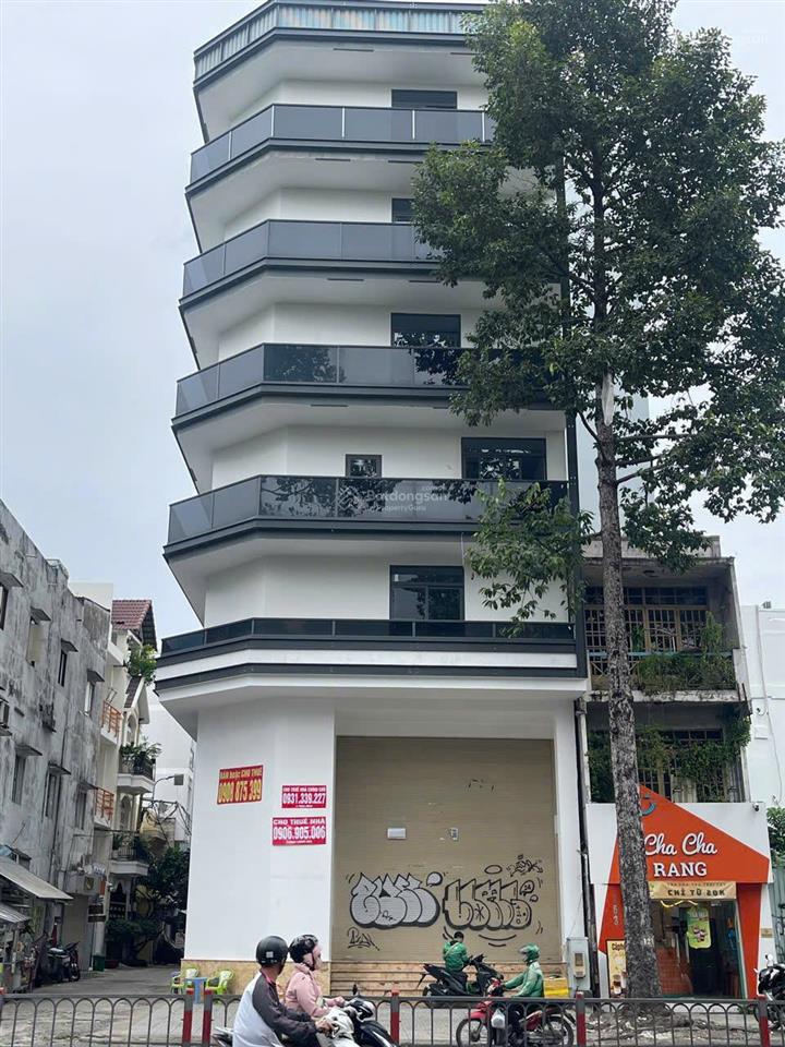 Hàng kín  tòa văn phòng mt khu k300  cộng hòa  dt 11 x 25m, hầm 7 tầng  hdt 287tr/th  49 tỷ