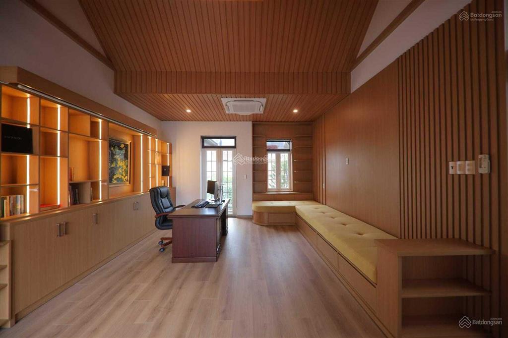 Bán tòa nhà chdv cách mạng tháng 8  8x20m  hầm 6 tầng  hđt 130tr/tháng  giá bán 26 tỷ tl