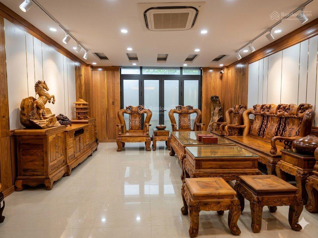 Bán nhà huỳnh thúc kháng  80m2  vỉa hè  kinh doanh  36 tỷ.