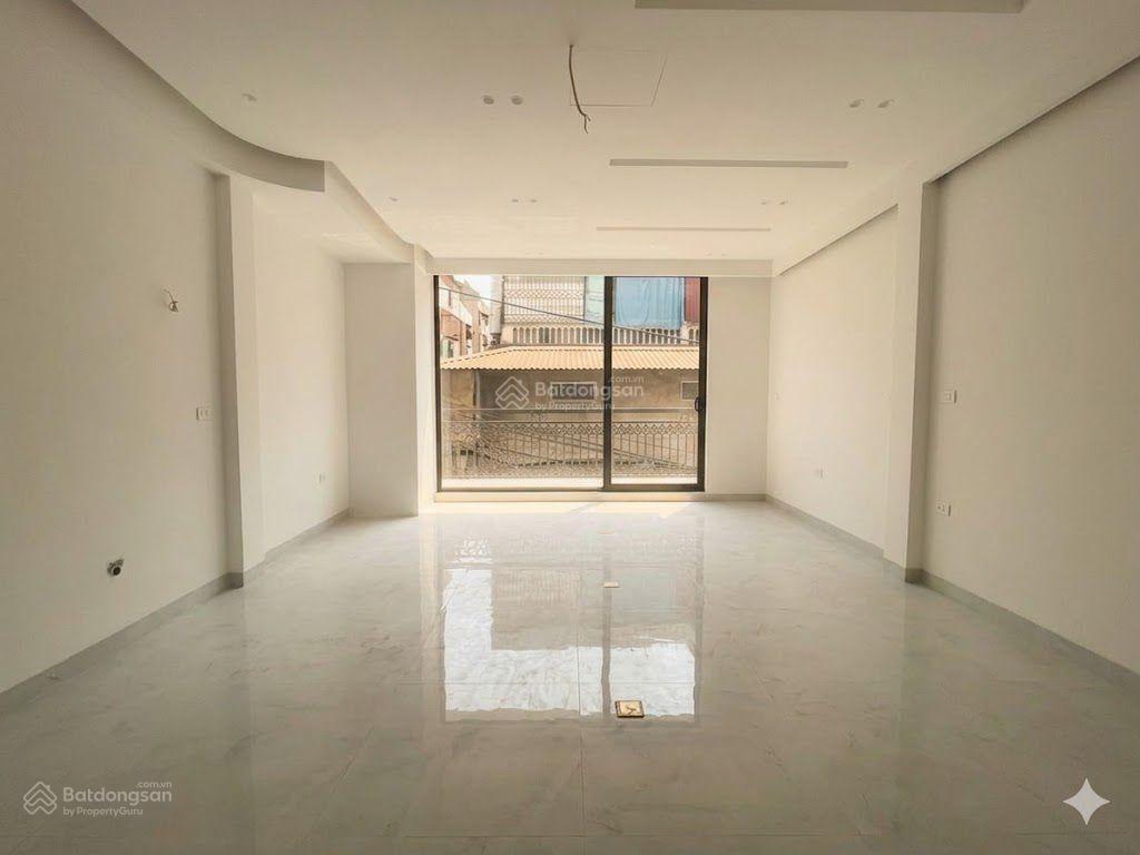 Đặng văn ngữ  building 7t thang máy  78m2  ô tô tránh  kinh doanh đỉnh.