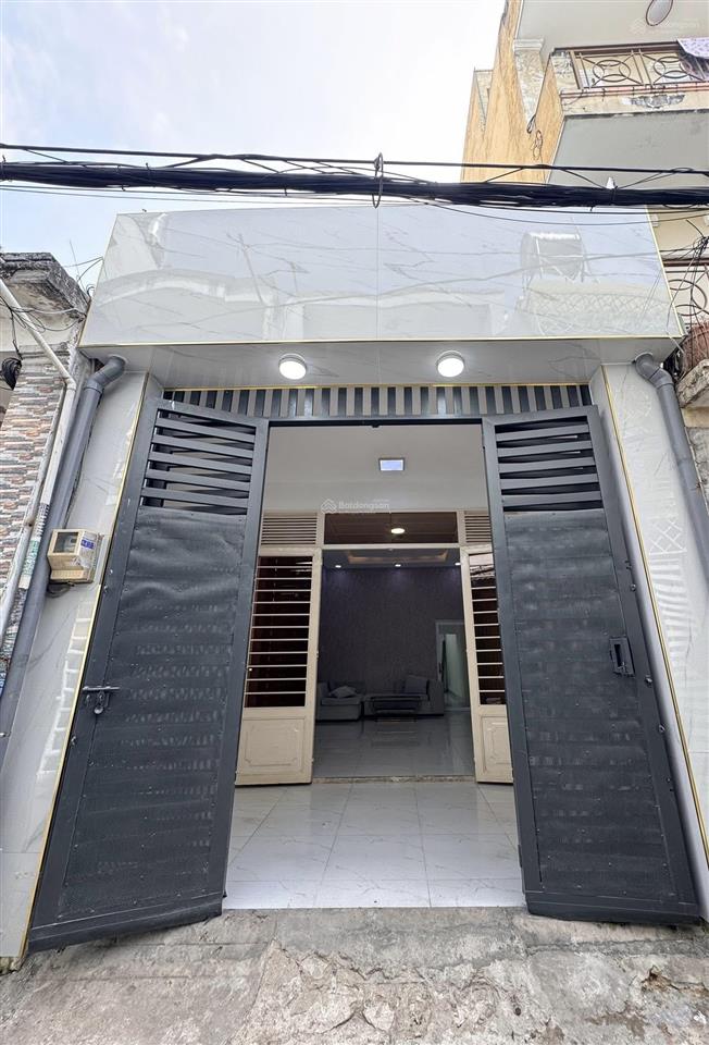 Nhà chính chủ bán gấp căn nhà siêu rộng siêu đẹp! dt chuẩn hot ngang 4m nở hậu 4m1 x 17m