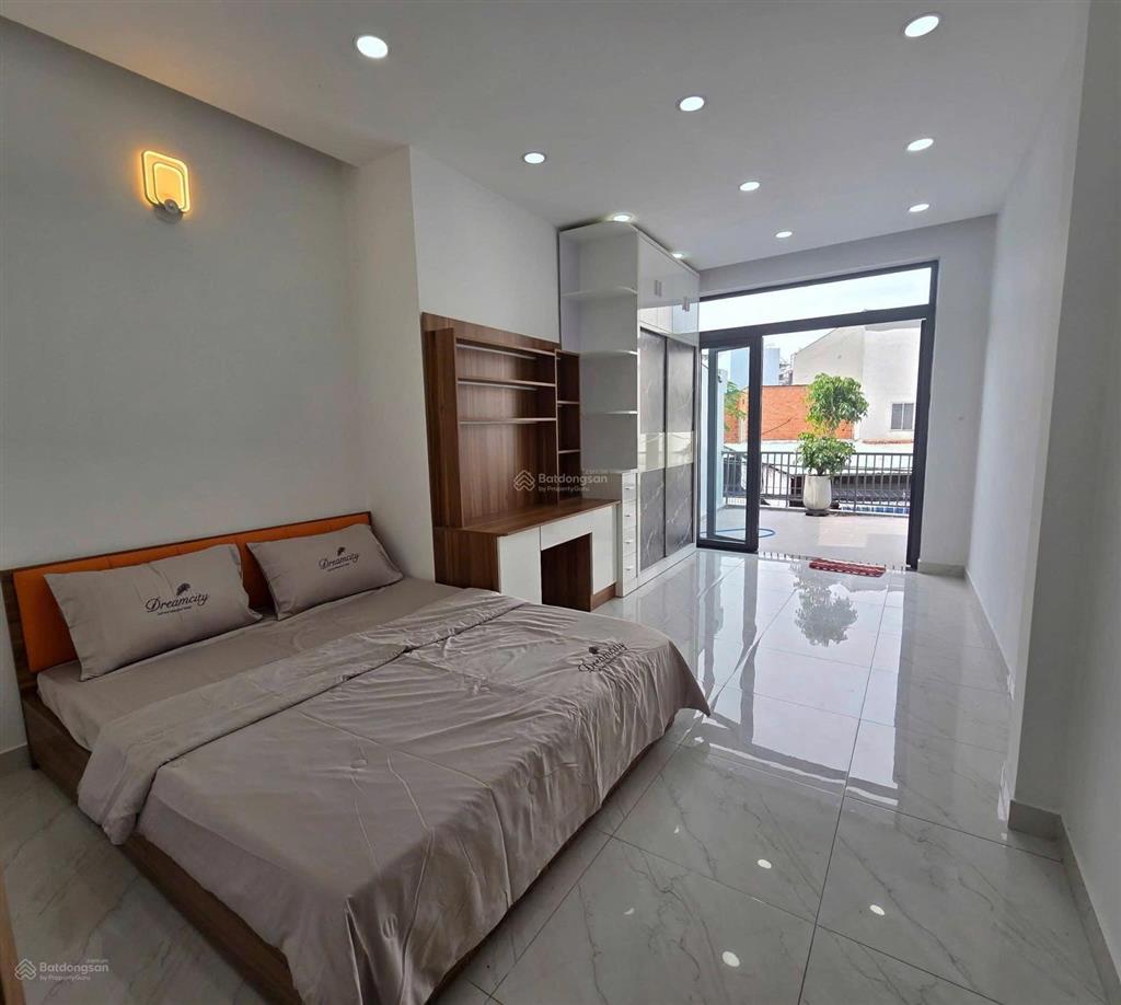 Nhà chinh chủ hẻm thông kinh doanh buôn bán đa ngành nghề diện tích 51 m trệt 3 lầu mới gia hơn 6 t